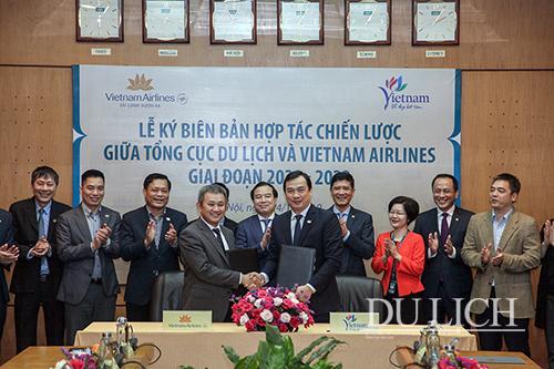 Tổng cục Du lịch và Vietnam Airlines ký kết Biên bản hợp tác chiến lược giai đoạn 2020 - 2022 